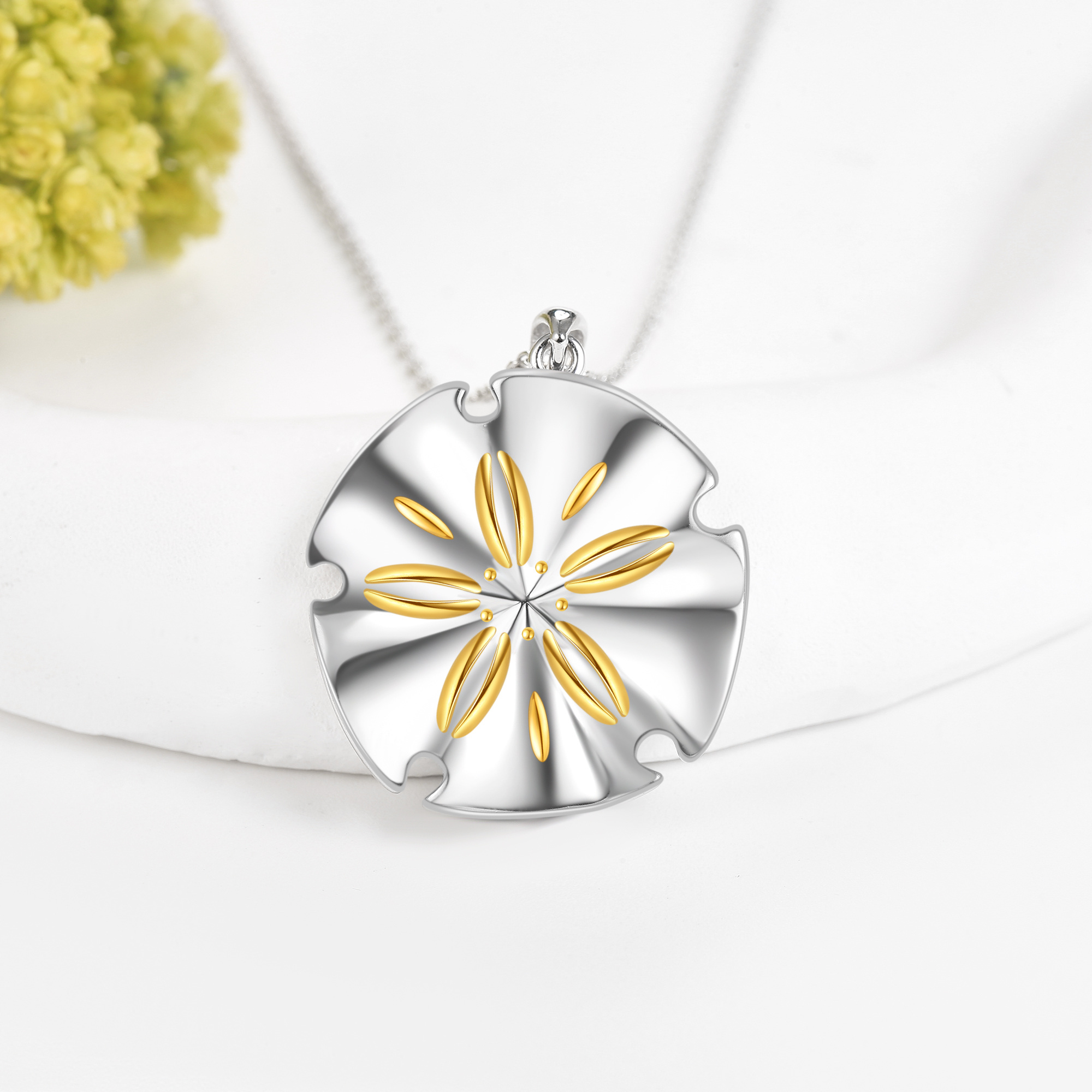 Women's 925 Sterling Silver Sand Dollar Pendant Necklace
